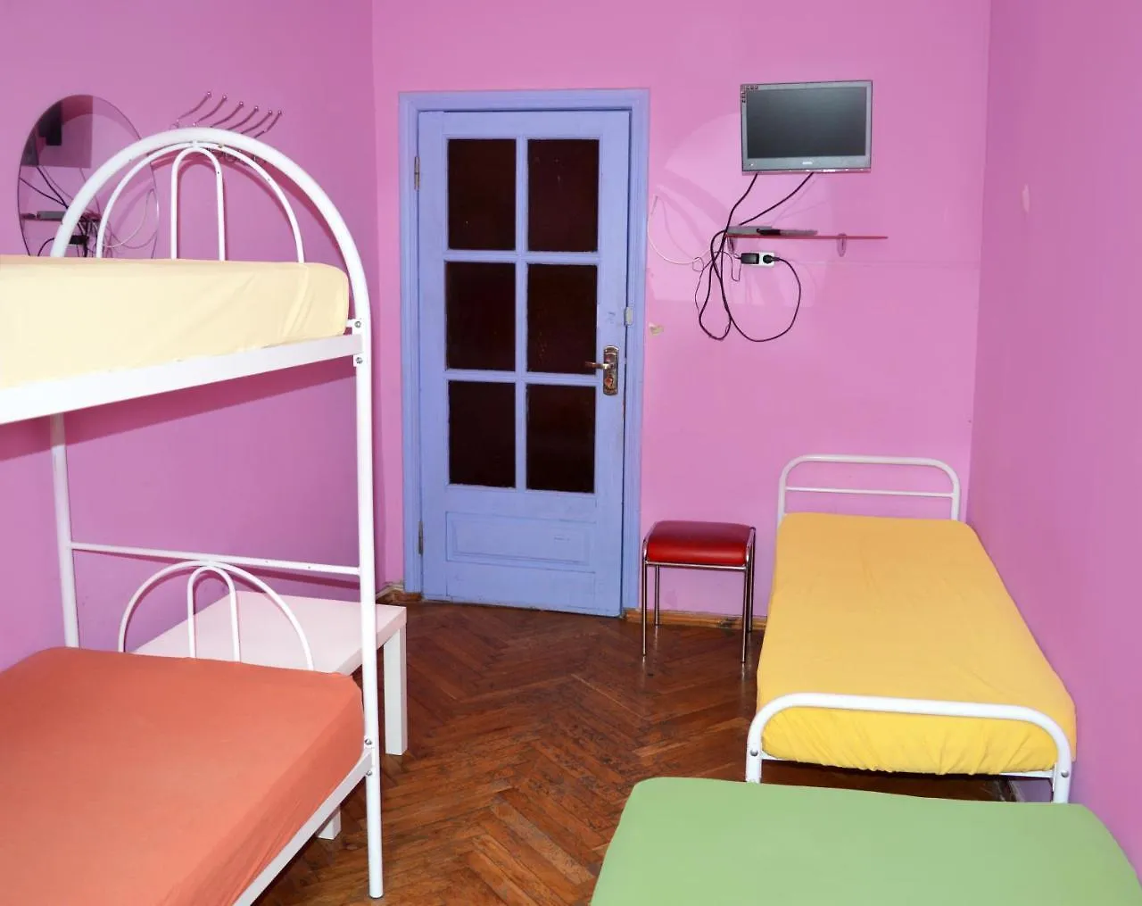 Hostel Kreschatik Kiev